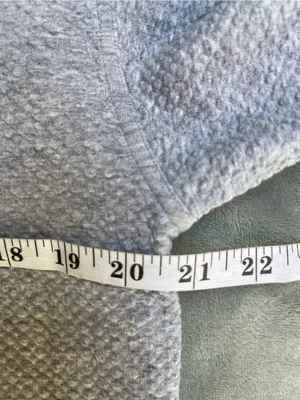 Lululemon All yours hoodie bubble dot grey activewear loungewear training gym 8 thumbnail 11