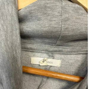 Maurices Gray Cowl Neck Sweatshirt Size‎ XS thumbnail 6