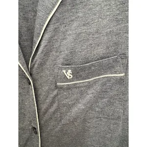 Victoria's Secret Women's Gray Cami‎ Pajama Top Size Small Lightweight thumbnail 3
