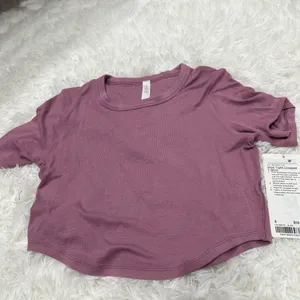Cropped T-shirt size 8 thumbnail 2