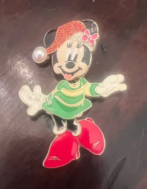Minnie Mouse Enamel Disney’s Minnie Vintage Collection baublebar thumbnail 1