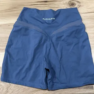 Alphalete Alphalux Athletic Shorts Women’s XS thumbnail 1