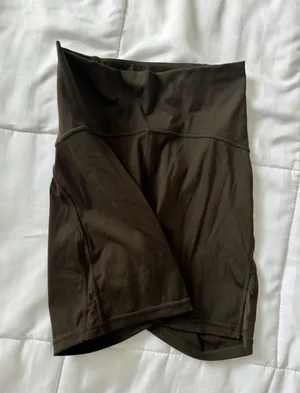 Lululemon Align Biker Shorts thumbnail 4