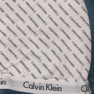 Calvin Klein sports bra thumbnail 2