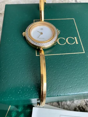 Gucci DRESSY Bangle Watch set with Interchangeable bezels❤️‍🔥❤️‍🔥❤️‍🔥 thumbnail 8