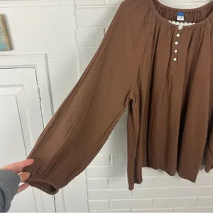 Old Navy Brown Gauzy Cotton Button Peasant Top Size L thumbnail 7