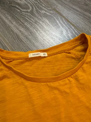 Scout womens' Short Sleeve raw edge 100% cotton Tee Mustard Yellow XS Like new thumbnail 2