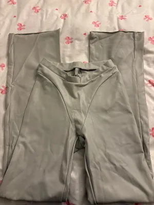 SKIMS NWT faux leather bootcut pant thumbnail 2