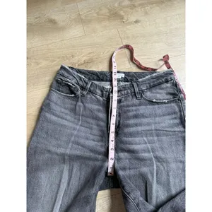 Good American Good Distressed Jeans Women's Size 6/28 Washed Out Black Mid Rise thumbnail 6