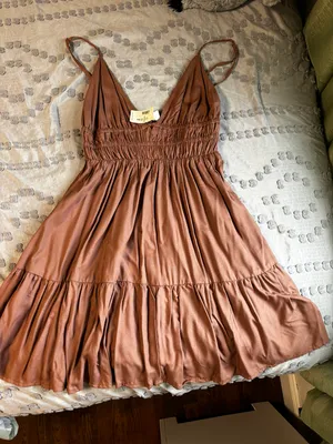 Dress thumbnail 1