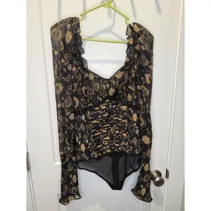 Free People Size S Brunch Date Smocked Floral Bodysuit Puff Sleeve Bohemian thumbnail 3