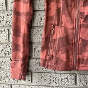 Lululemon Define Jacket Heritage 365 Camo Brier Rose Multi Pink Size 0 thumbnail 6