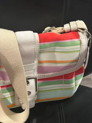 Vintage Coach Hampton Multicolor Striped Crossbody with Cream Trim thumbnail 8