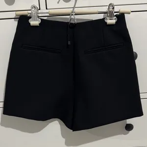 Zara High Waist Black Women's Shorts thumbnail 2