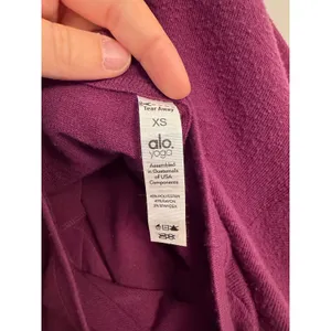 Alo Yoga Glimpse Long Sleeve Crewneck Pullover Deep Plum Burgundy Sweater Top thumbnail 6