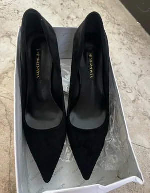 Black Women's Heels Size 7 thumbnail 1