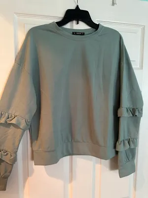 SheIn sweatshirt thumbnail 1