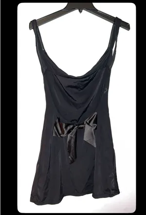 Edikted Black Mini Dress thumbnail 4