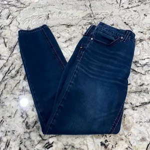 Seven7 Slimming Skinny Jeans y2k with sparkly sequins on back‎ pockets thumbnail 2