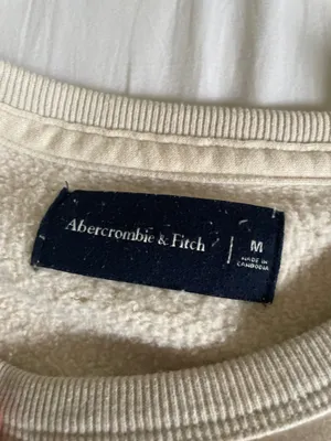 Abercrombie and fitch crewneck thumbnail 3