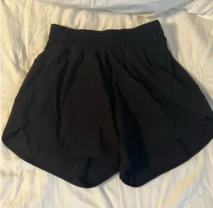 Track That Lululemon 5" Lined Shorts thumbnail 1
