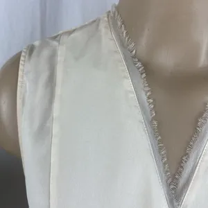 Theory 100% Silk Ivory Cream Sleeveless Ruffle Front Button Up Blouse Top S thumbnail 5