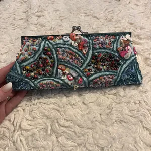 Hand Beaded Shell Clutch Purse Teal Blue Kiss Lock Evening Bag w/ Chain thumbnail 2