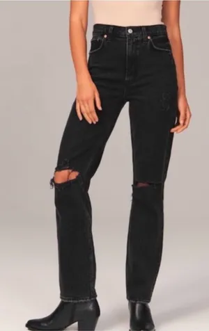 Abercrombie & Fitch Black High-Rise Distressed Straight Jeans thumbnail 1