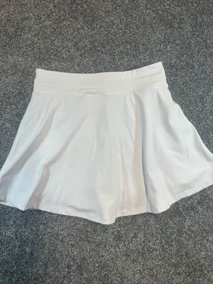 Blogilates Women’s Large White Skort Tennis Pickleball Athletic Drawstring Skirt thumbnail 4