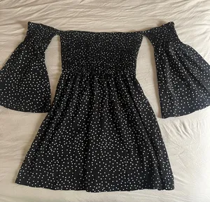 Smocked Off the Shoulder Dress Black Size L thumbnail 1
