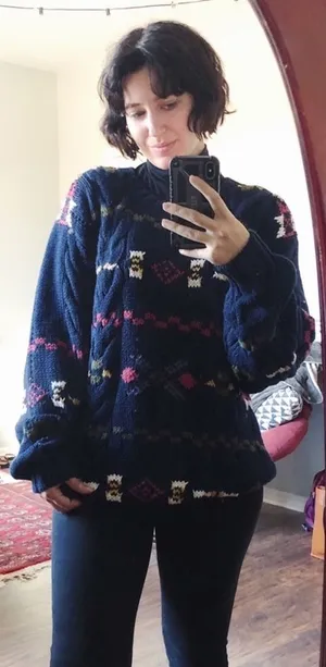 vintage • handknit sweater pullover chunky oversized navy blue 1990s cable knit thumbnail 1