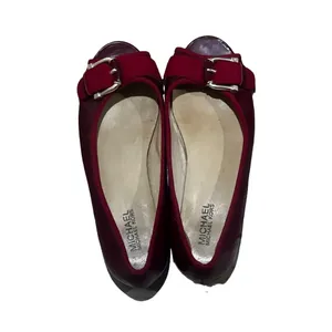 Michael Kors Women's Red Leather Ballet Flats Size 7.5M Slip-On Casual Shoes thumbnail 6