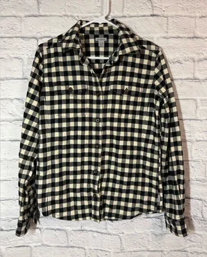 Carhartt Black and Cream Checkered Button-Up Flannel, sz Small (4/6) thumbnail 1