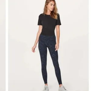 Lululemon Wunder Under HR Tight 25" Nouveau Mach Blue Black Sz 12 Luxtreme NWOT thumbnail 3
