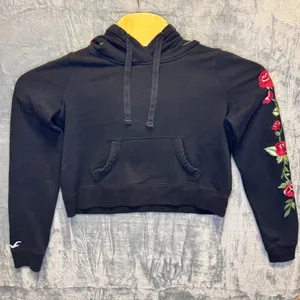 2008 | Hollister Y2K Floral Rose Embroidered Cropped Hoodie Sweatshirt Black XS‎ thumbnail 1