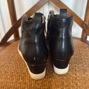 Linea Paolo Anna leather comfort wedge bootie 9 thumbnail 8