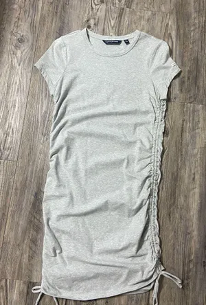 Dress thumbnail 1