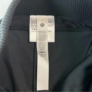 Lululemon Ribbed Softstreme Dark Gray Zip-Leg High-Rise Pants Women's Size 4 thumbnail 9