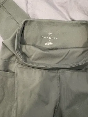 Green Danskin Leggings with Pockets thumbnail 3