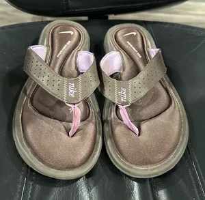 Nike Brown & Lavender Comfort Thong Sandals thumbnail 1