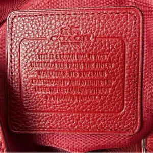 Coach Edie Pebbled Leather Shoulder Bag Red Large Hobo Tote Turnlock Zip Purse thumbnail 2
