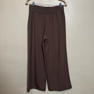 True & Co. Women's Any Wear Pants Cropped Wide‎ Leg Pant Mushroom Brown Small thumbnail 5