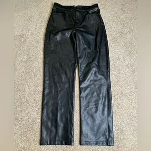 Abercrombie & Fitch The 90s Straight Ultra High Rise Black‎ Leather Pants thumbnail 2