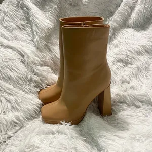 Gorgeous Elegant Tan nude chunky 90s faux leather Ankle Boots thumbnail 7