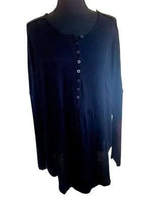 Black Leo Henley Waffle Knit thumbnail 5