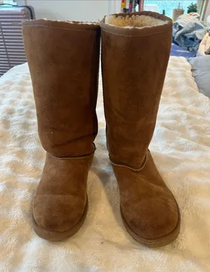 UGG Tall Shearling-Lined Suede Boots in Chestnut thumbnail 1