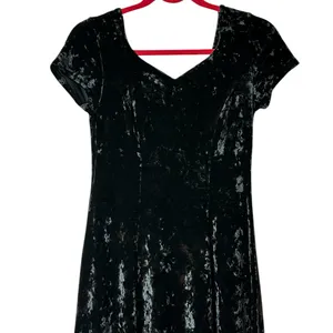 St. Michaels Black Velvet Midi Dress WhimsiGoth 90s Grunge Witchy Goth Size 8 thumbnail 9