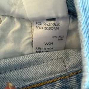 Levi’s 501 Shorts thumbnail 4