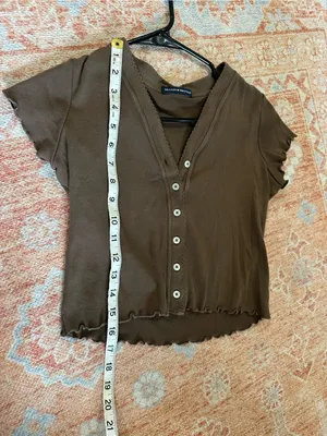 Brandy Melville Paige ruffle crop short sleeve shirt brown one size thumbnail 5