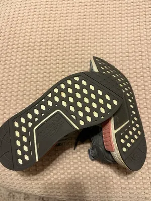 NMD R1 thumbnail 5